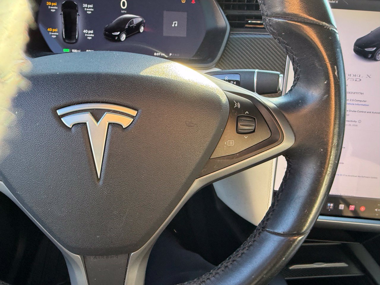 Used 2018 Tesla Model X 75D AWD/4WD image 19