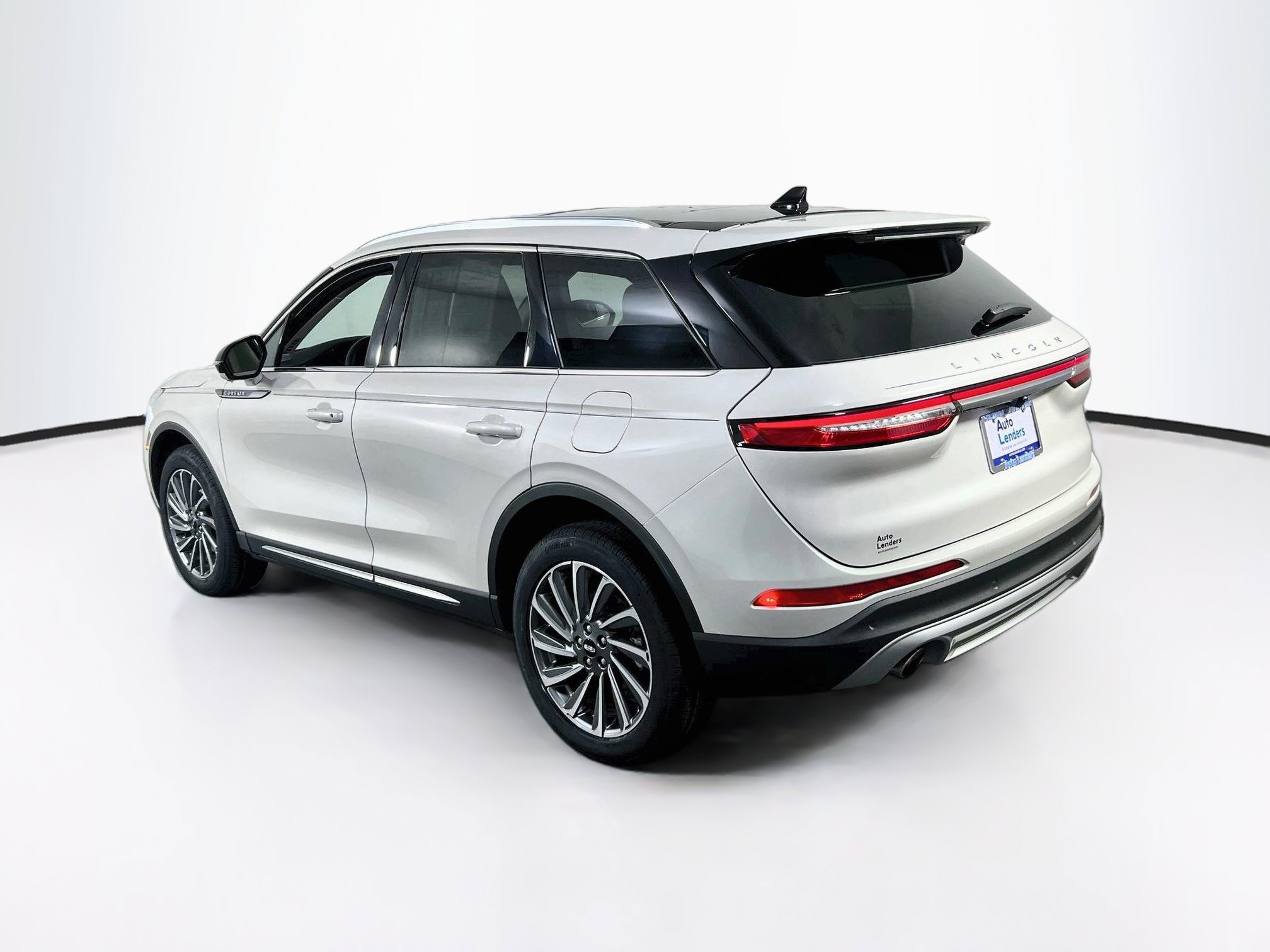 Used 2023 Lincoln Corsair Reserve w/ Equipment Group 201A AWD/4WD image 7