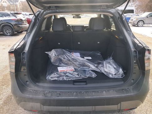 New 2026 Nissan Kicks SR w/ Cold Weather Package AWD/4WD image 24