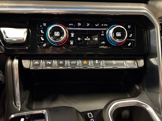 Used 2025 GMC Sierra 1500 Denali Ultimate AWD/4WD image 22