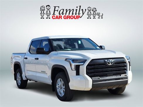 New 2025 Toyota Tundra SR5 image 2