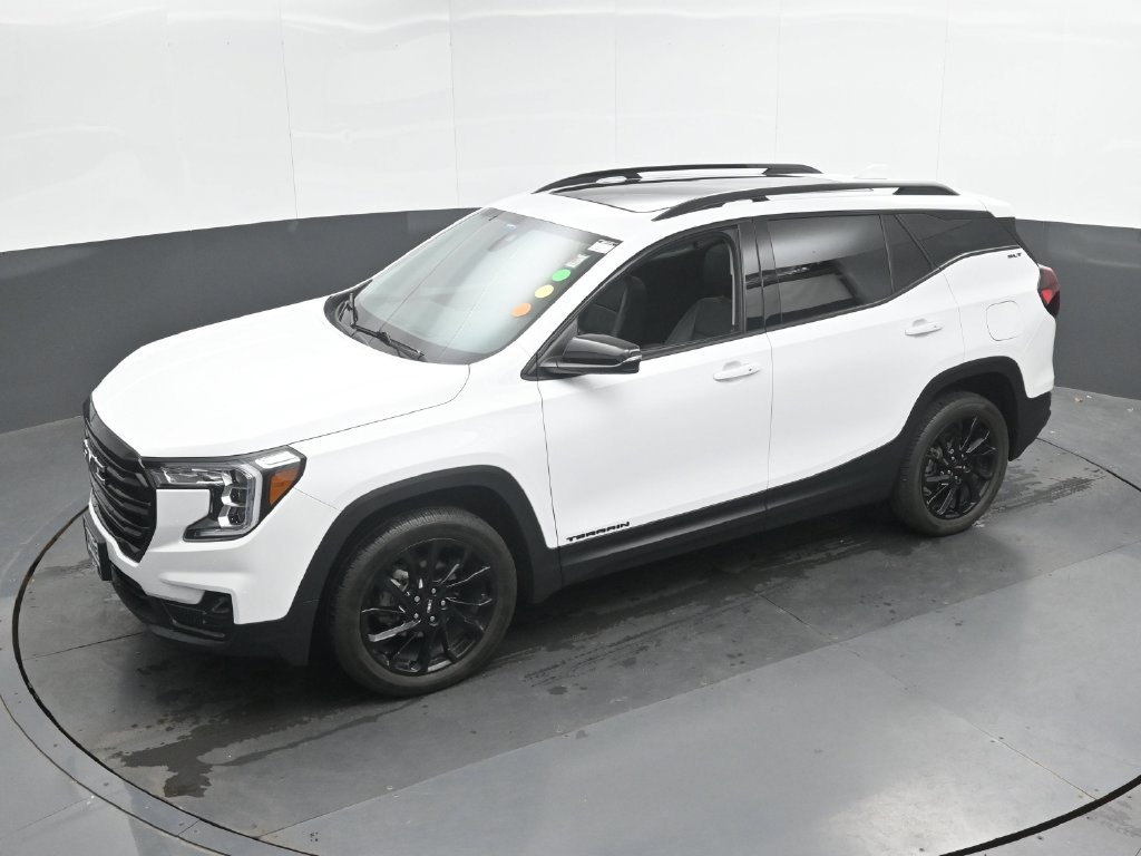 Used 2024 GMC Terrain SLT w/ Elevation Edition AWD/4WD image 35
