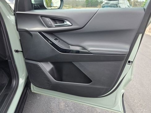 Used 2026 Chevrolet Equinox LT w/ Convenience Package II image 24