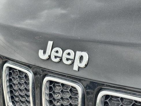 Used 2020 Jeep Compass Sport AWD/4WD image 30
