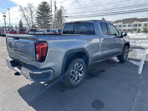 New 2026 GMC Sierra 1500 SLE w/ X31 Off-Road Package image 10