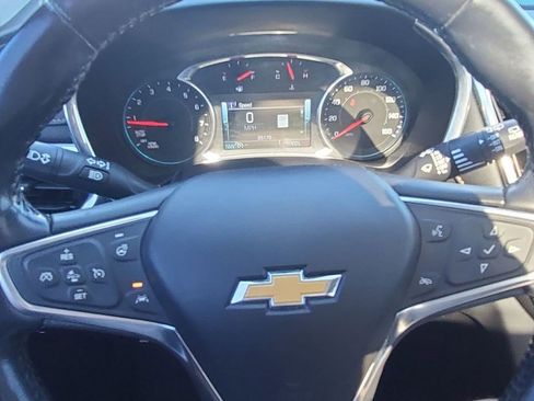 Used 2018 Chevrolet Equinox Premier AWD/4WD image 18