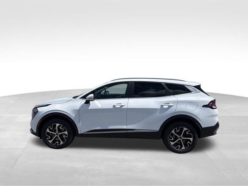 Certified 2024 Kia Sportage EX AWD/4WD image 10