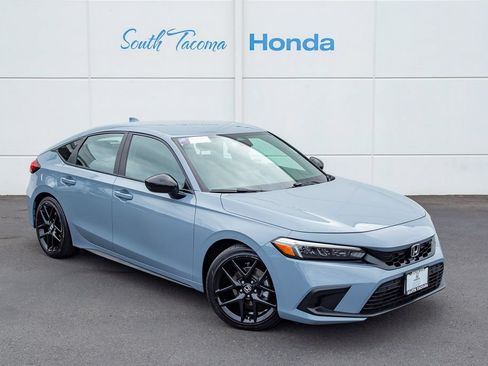 Certified 2024 Honda Civic Sport image 2