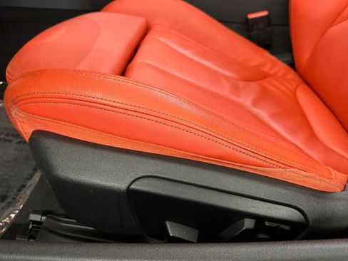 Used 2022 BMW Z4 M40i w/ Premium Package image 14