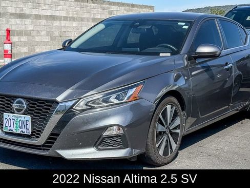 Used 2022 Nissan Altima 2.5 SV FWD image 1