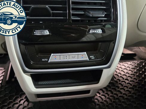 Used 2020 BMW X5 xDrive40i w/ Convenience Package AWD/4WD image 30