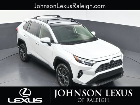 Used 2025 Toyota RAV4 Limited w/ Advanced Technology Package AWD/4WD image 22
