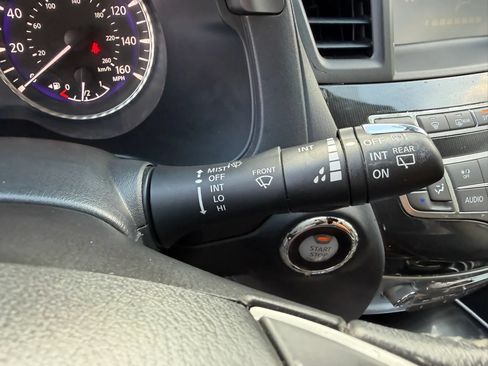 Used 2019 INFINITI QX60 Pure AWD/4WD image 42