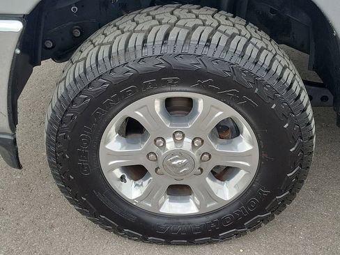 Used 2024 RAM 2500 Big Horn image 9