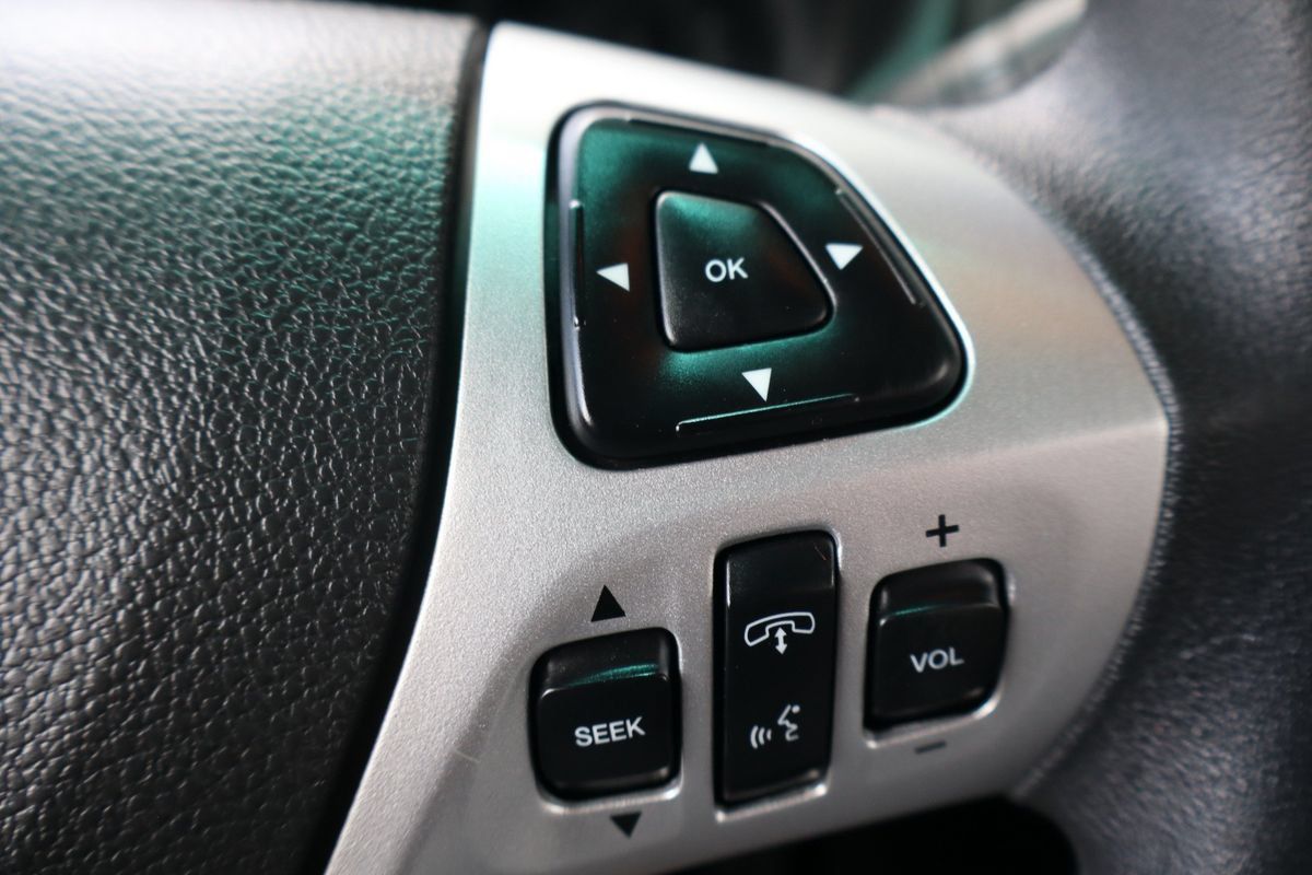Used 2015 Ford Explorer 4WD image 32