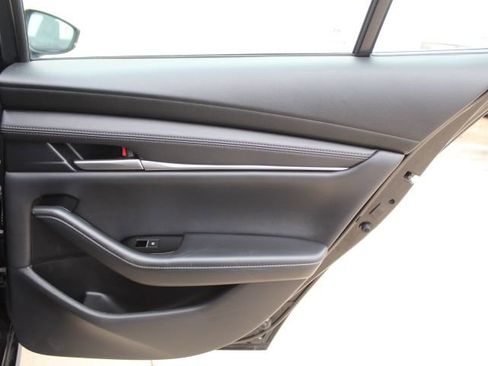 Certified 2024 MAZDA MAZDA3 s image 31