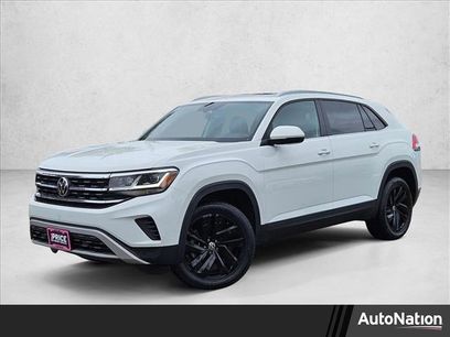 Used 2022 Volkswagen Atlas Cross Sport SE w/ Panoramic Sunroof Package