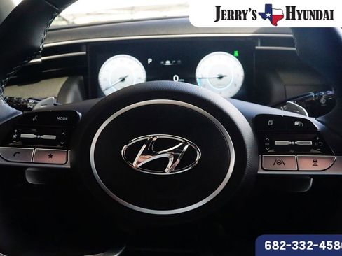 Used 2022 Hyundai Santa Cruz Limited AWD/4WD image 13