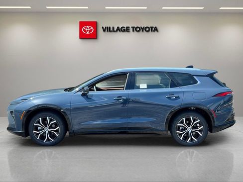 New 2026 Toyota Crown Signia AWD/4WD image 2