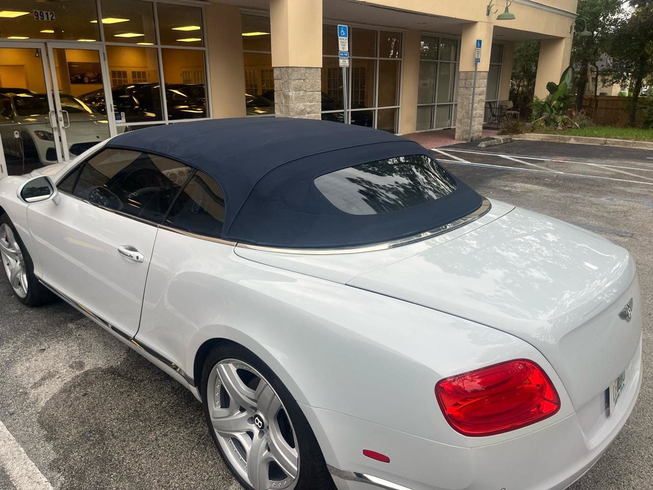 Used 2013 Bentley Continental GT AWD/4WD image 23