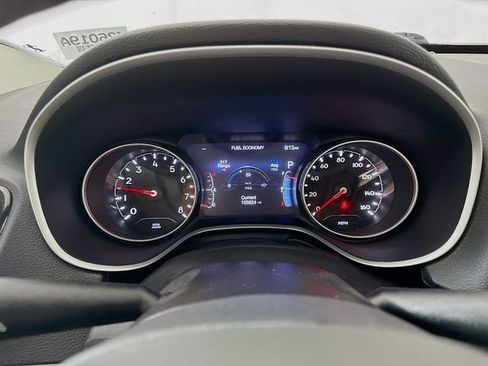 Used 2018 Jeep Compass Limited w/ Navigation Group image 12