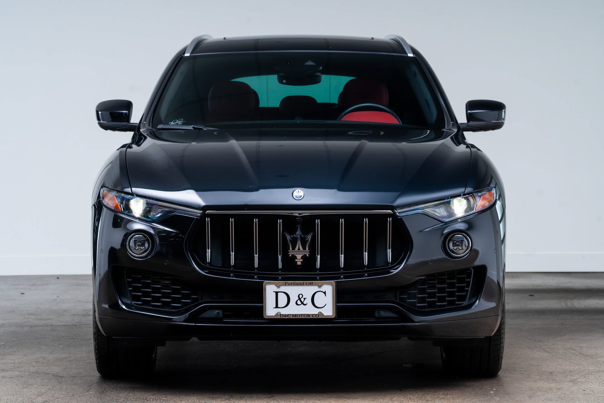 Used 2023 Maserati Levante GT AWD/4WD image 2