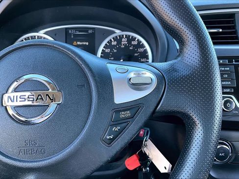 Used 2018 Nissan Sentra S image 25