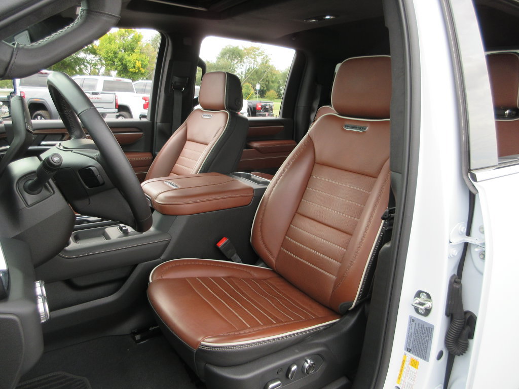 Certified 2026 GMC Sierra 2500 Denali Ultimate AWD/4WD image 24