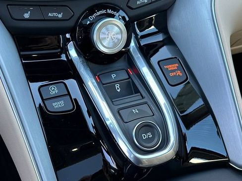 Certified 2025 Acura TLX w/ Technology Package FWD image 25