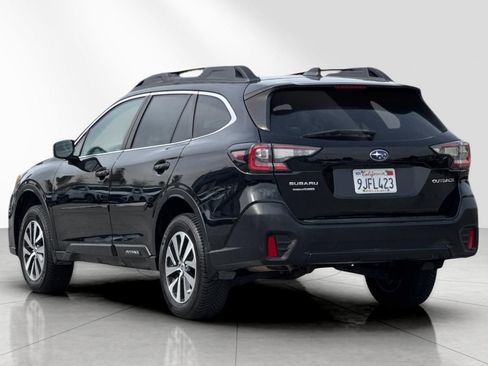 Used 2020 Subaru Outback Premium AWD/4WD image 6
