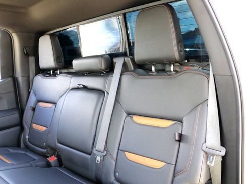 Used 2020 GMC Sierra 1500 AT4 w/ AT4 Premium Package AWD/4WD image 25