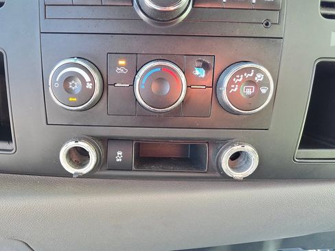 Used 2011 Chevrolet Silverado 1500 LS RWD image 34