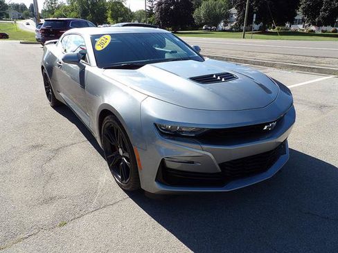 Used 2024 Chevrolet Camaro SS RWD image 7