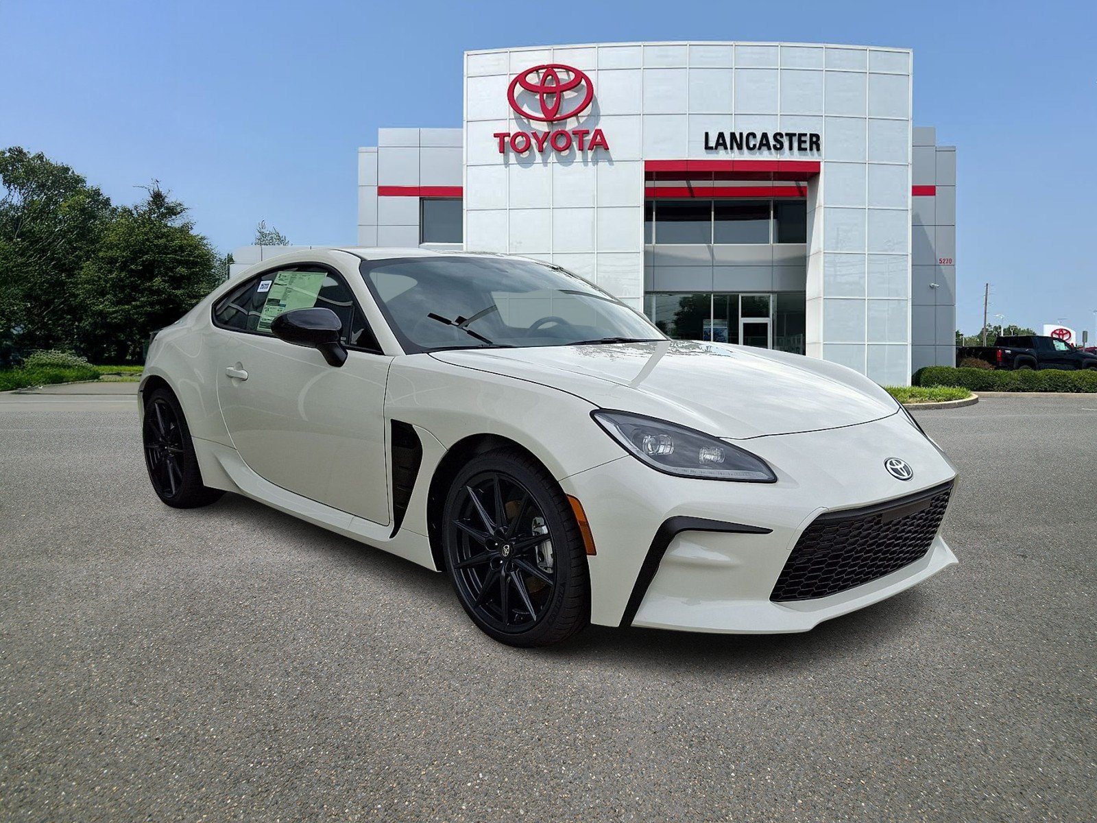 New 2026 Toyota GR86 Premium w/ ALL Weather Mat Package (TMS) RWD image 1
