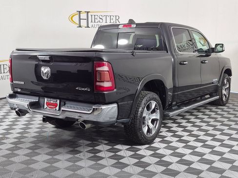 Used 2019 RAM 1500 Laramie AWD/4WD image 7