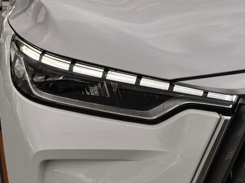 Certified 2026 INFINITI QX60 Luxe w/ Cargo Package image 29