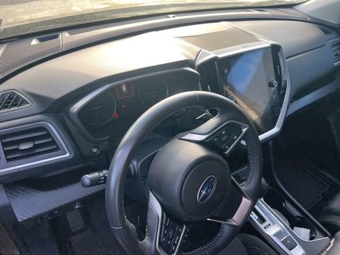 Used 2023 Subaru Ascent Premium w/ Convenience Package image 16