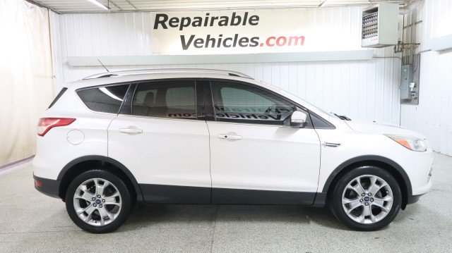 Used 2014 Ford Escape Titanium FWD image 4