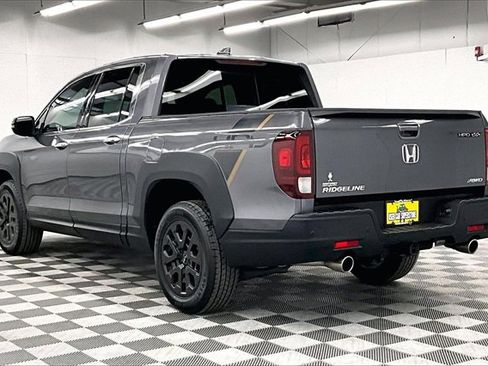 Used 2022 Honda Ridgeline RTL-E image 2