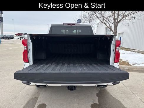 Certified 2024 Chevrolet Silverado 1500 High Country AWD/4WD image 24