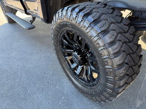 Used 2020 Ford F250 Platinum w/ FX4 Off-Road Package image 40