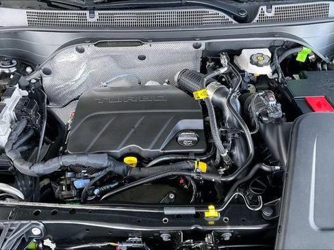 Used 2025 Buick Envista Sport Touring FWD image 20