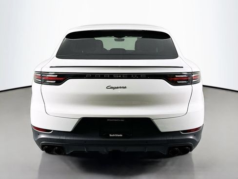 Certified 2023 Porsche Cayenne Platinum Edition AWD/4WD image 10