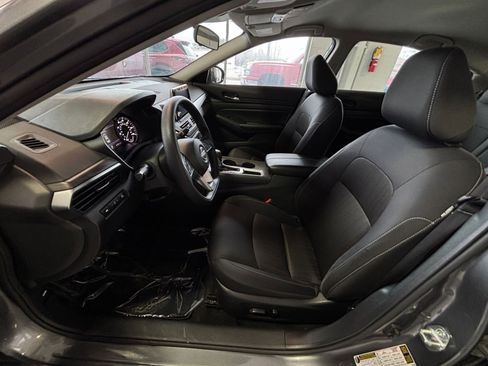 Used 2025 Nissan Altima 2.5 SV image 28