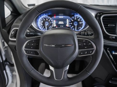 New 2026 Chrysler Pacifica Select image 27