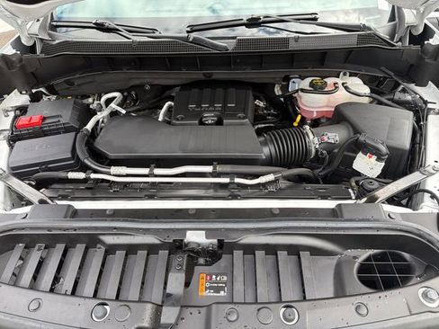 Used 2024 Chevrolet Silverado 1500 Custom AWD/4WD image 13