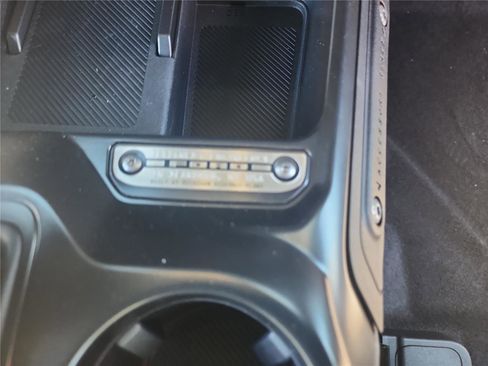 New 2025 Ford Bronco image 28