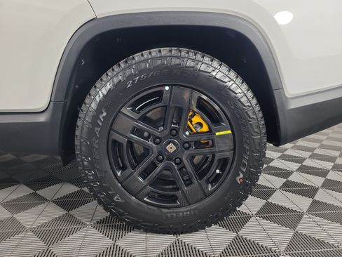 Used 2023 Rivian R1T Adventure Quad AWD/4WD image 10