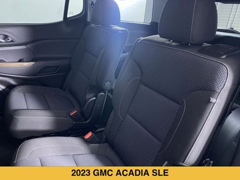 Certified 2023 GMC Acadia SLE w/ Driver Convenience Package AWD/4WD image 12