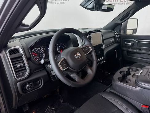 Used 2025 RAM 2500 Big Horn image 9